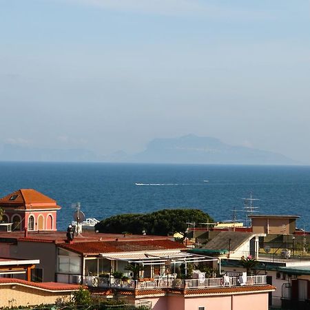 Hotel Santa Marta Pozzuoli Exteriör bild