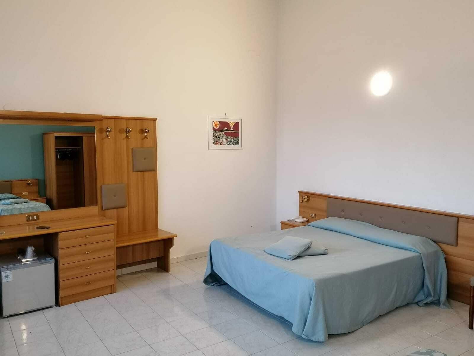 Hotel Santa Marta Pozzuoli Exteriör bild