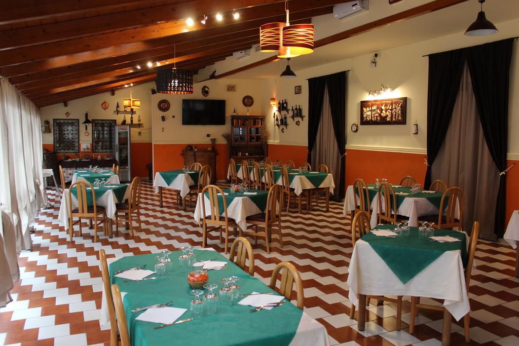 Hotel Santa Marta Pozzuoli Exteriör bild