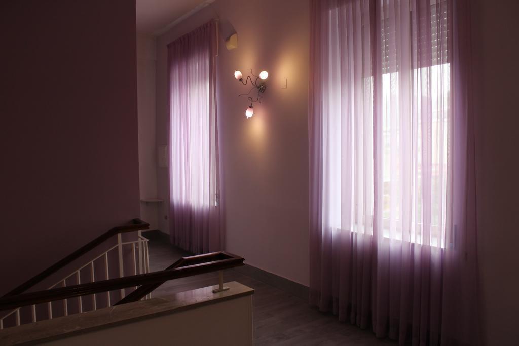 Hotel Santa Marta Pozzuoli Exteriör bild