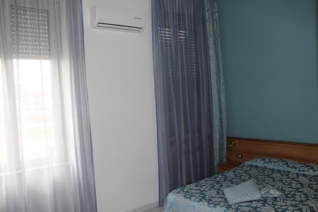Hotel Santa Marta Pozzuoli Rum bild